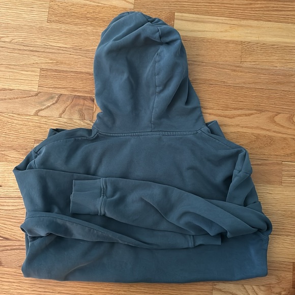 GYMSHARK Hoodie - Picture 4 of 6